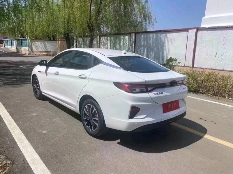 青岛23年江淮思皓E50A7