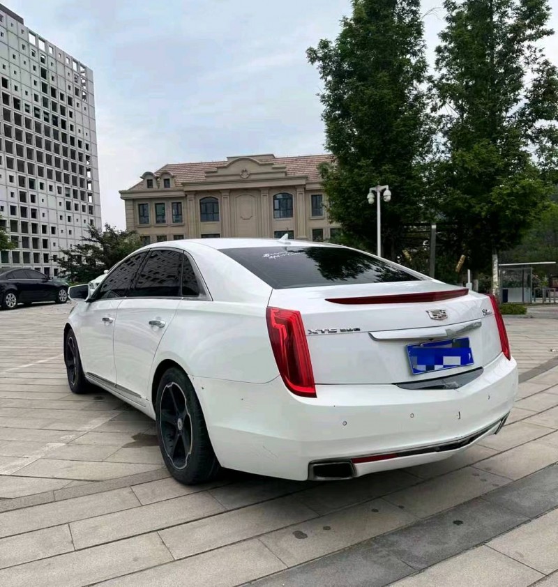 枣庄13年凯迪拉克XTS9