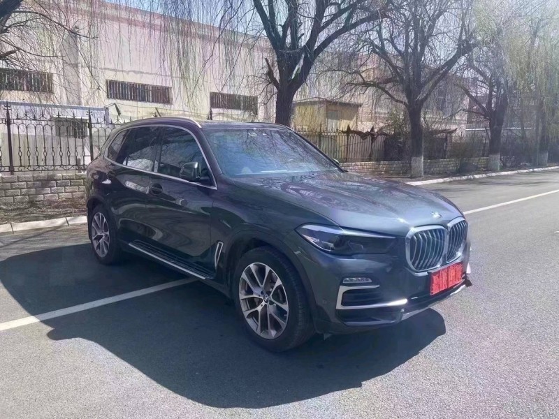 青岛20年宝马X53
