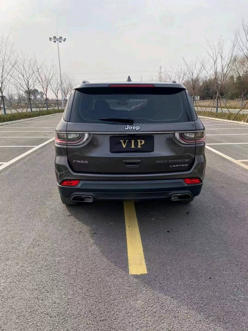 徐州19年Jeep指挥官9