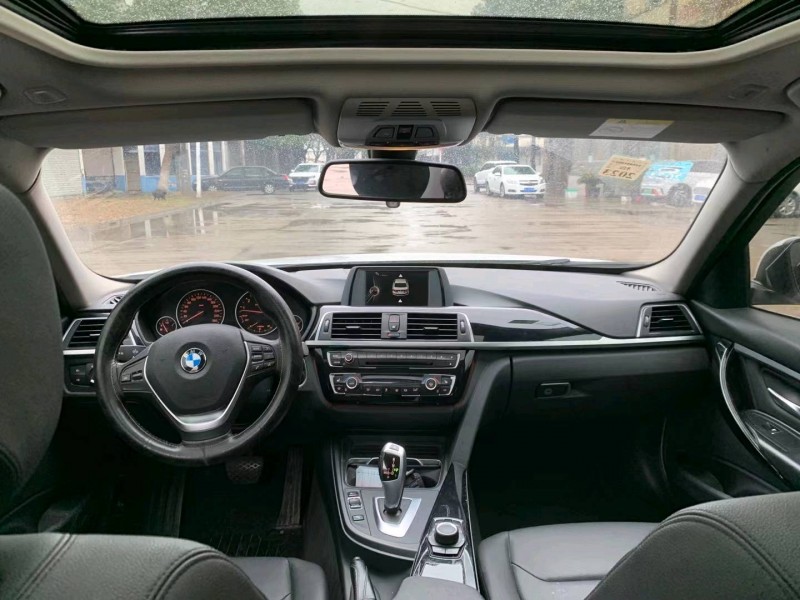 苏州17年宝马3系6