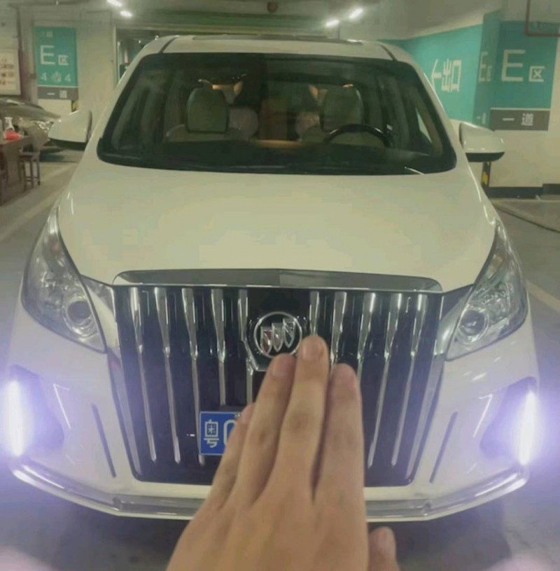 佛山19年别克GL81