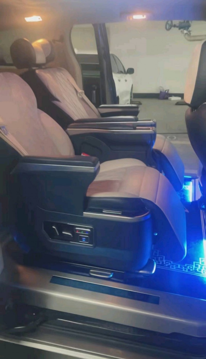 佛山19年别克GL82