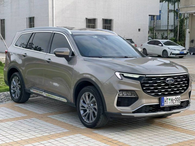 汕头21年福特领裕2