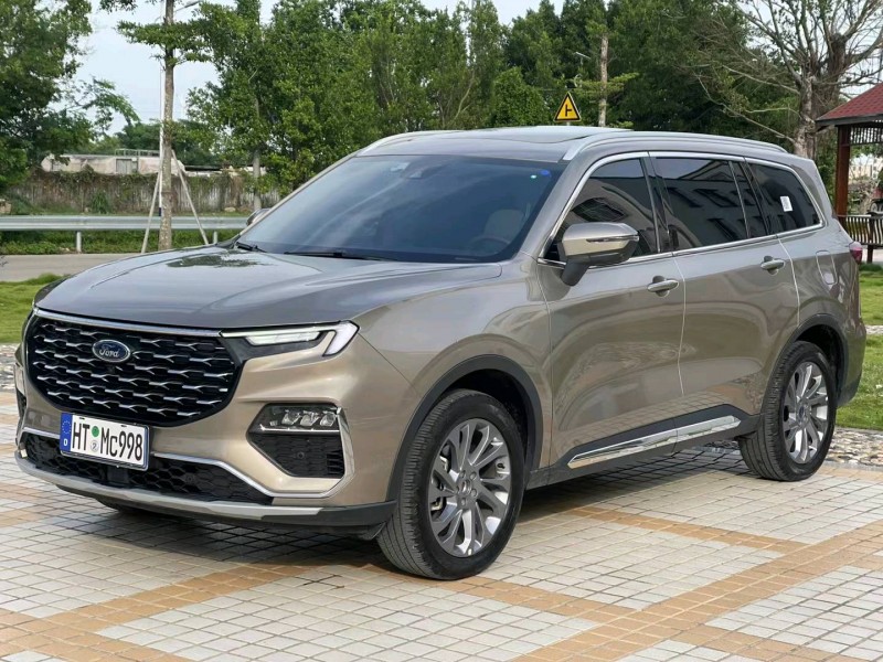 汕头21年福特领裕3