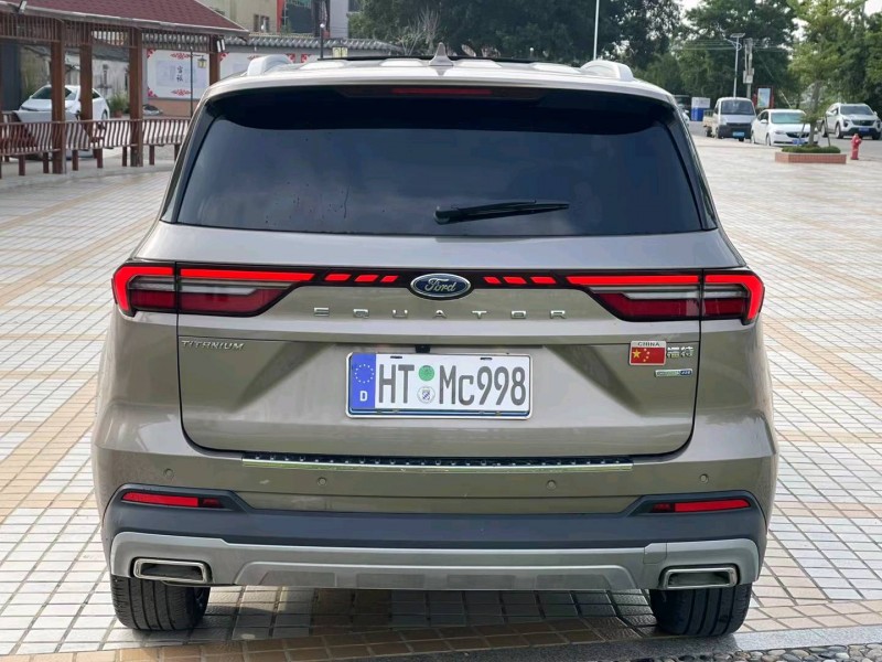 汕头21年福特领裕9