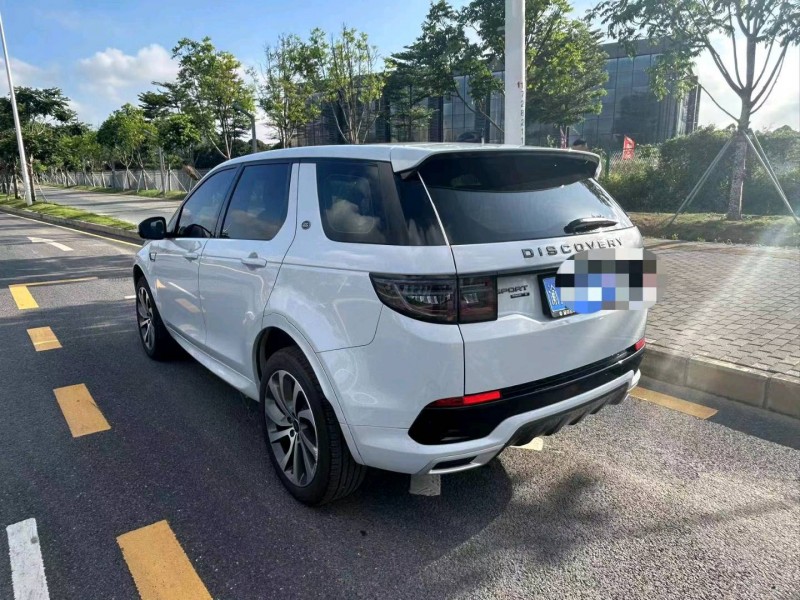 广州21年路虎发现8