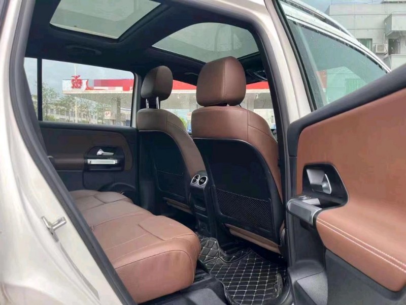 珠海22年奔驰GLB8