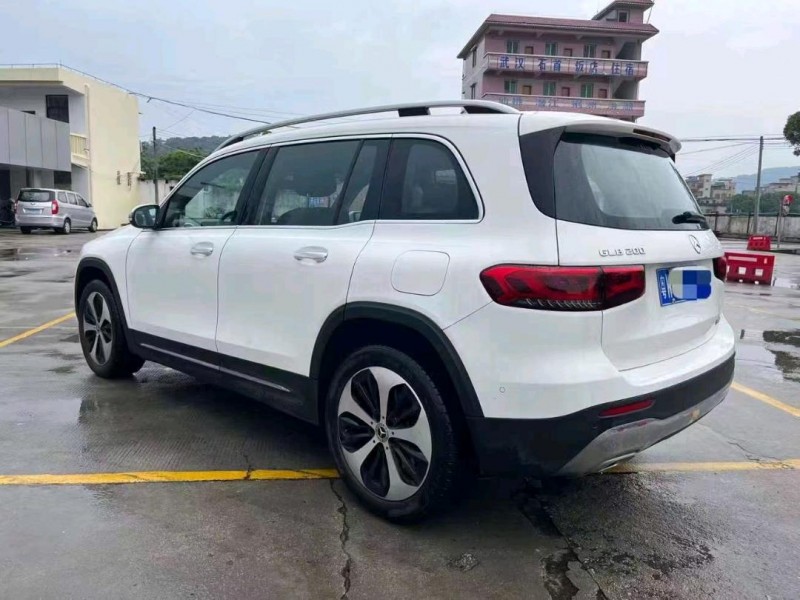 珠海22年奔驰GLB9