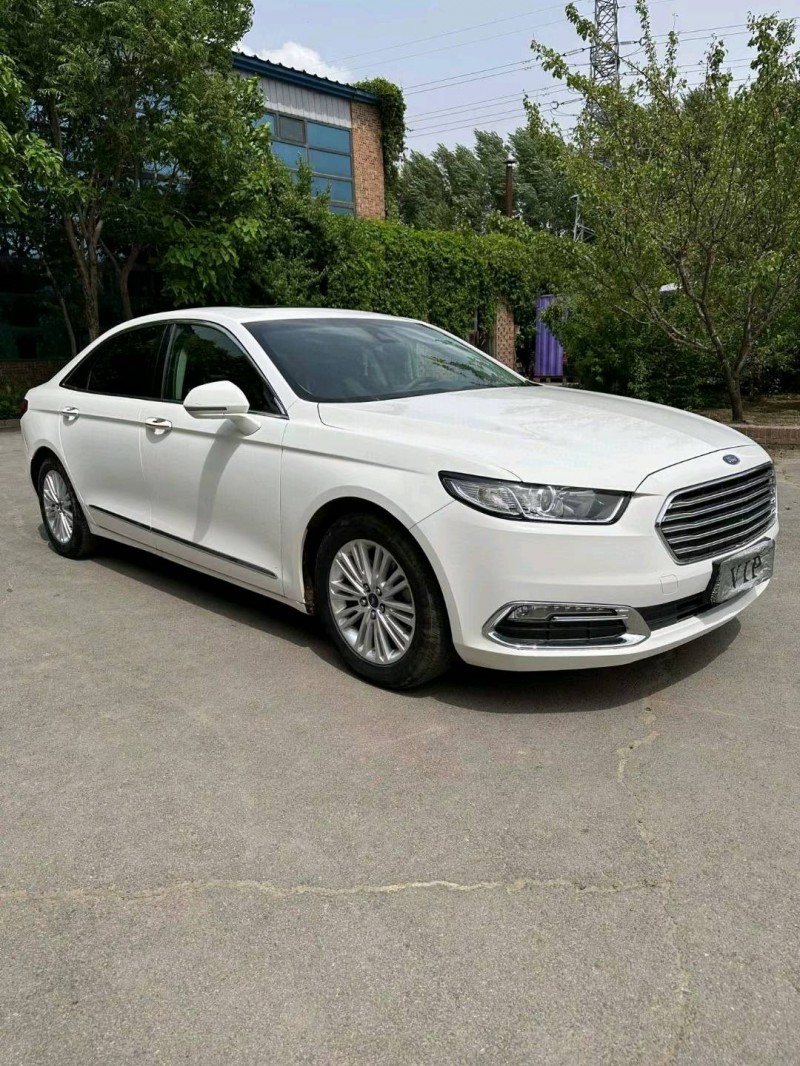 沈阳16年福特金牛座2