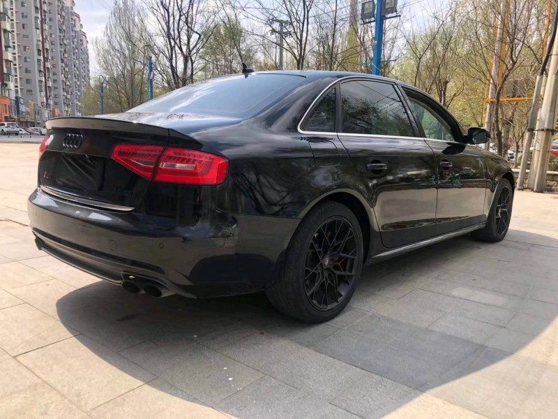 沈阳13年奥迪A4L5