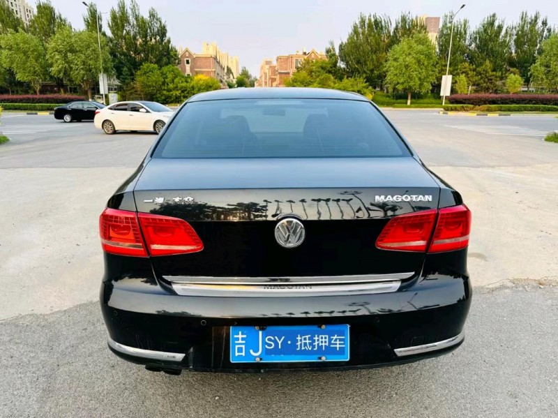 沈阳13年大众迈腾6
