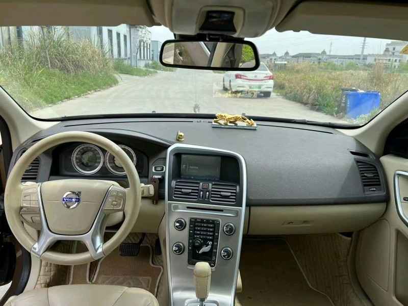 宜昌12年沃爾沃XC608