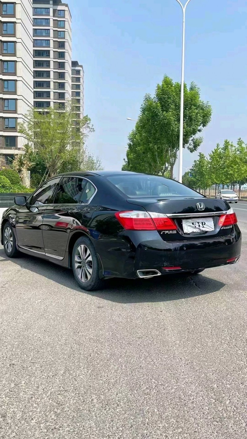 廊坊16年本田雅阁8
