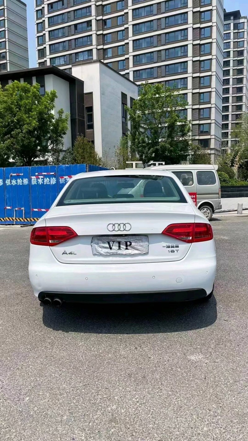 廊坊11年奥迪A4L9