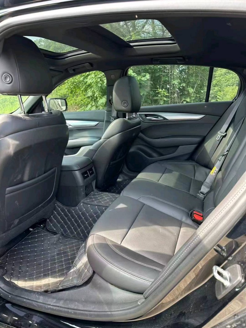 新余23年凯迪拉克CT54