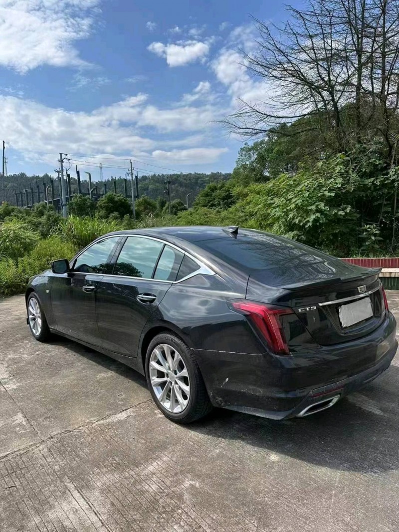 新余23年凯迪拉克CT55