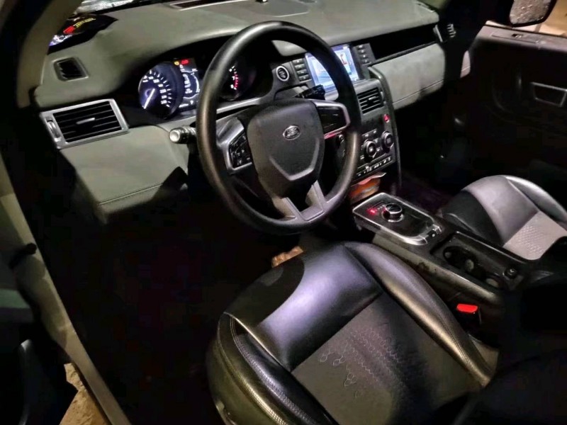 珠海17年路虎发现神行8