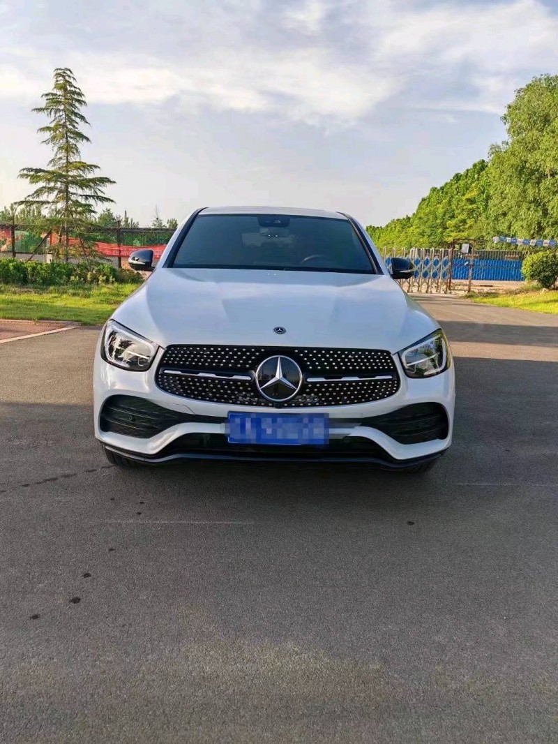 枣庄19年奔驰GLC1
