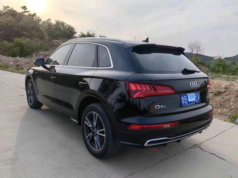 东营20年奥迪Q54