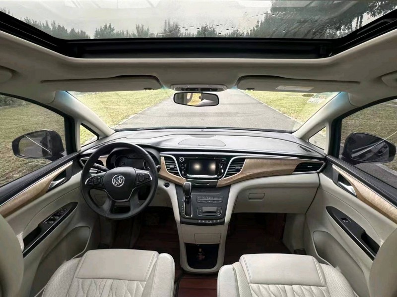 枣庄18年别克GL82