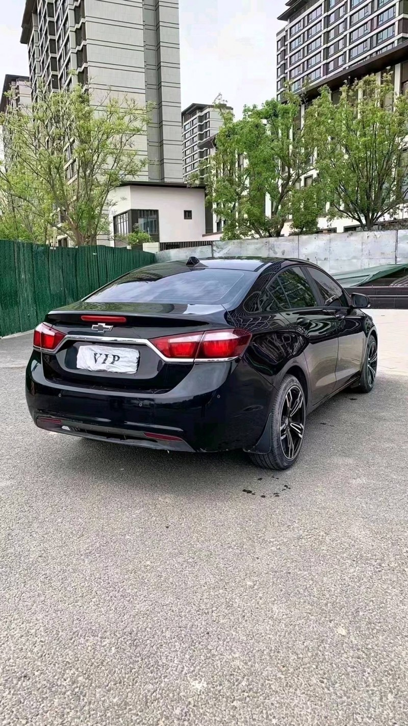 廊坊15年雪佛兰科鲁兹7