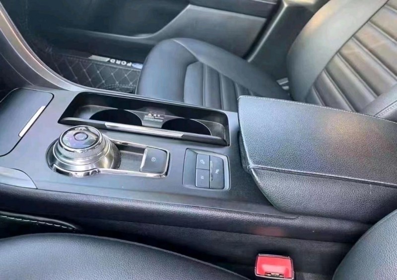 珠海20年福特蒙迪欧4