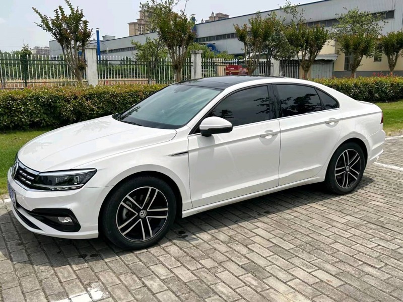 淮南21年大众凌渡3