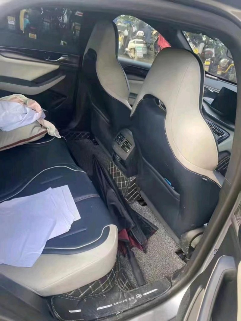 珠海21年比亚迪秦6