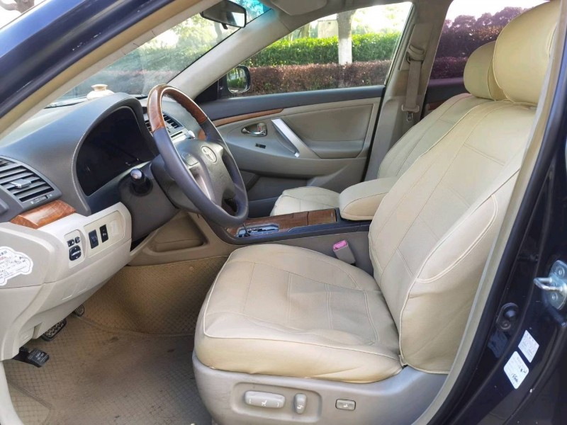 济南11年丰田凯美瑞4