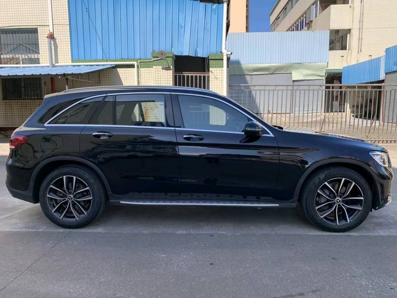 中山21年奔驰GLC2