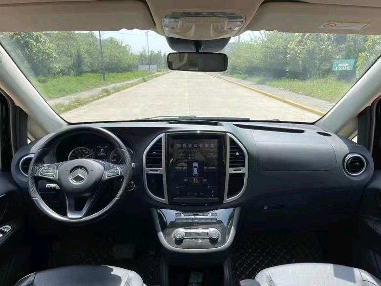 盐城17年奔驰威霆5