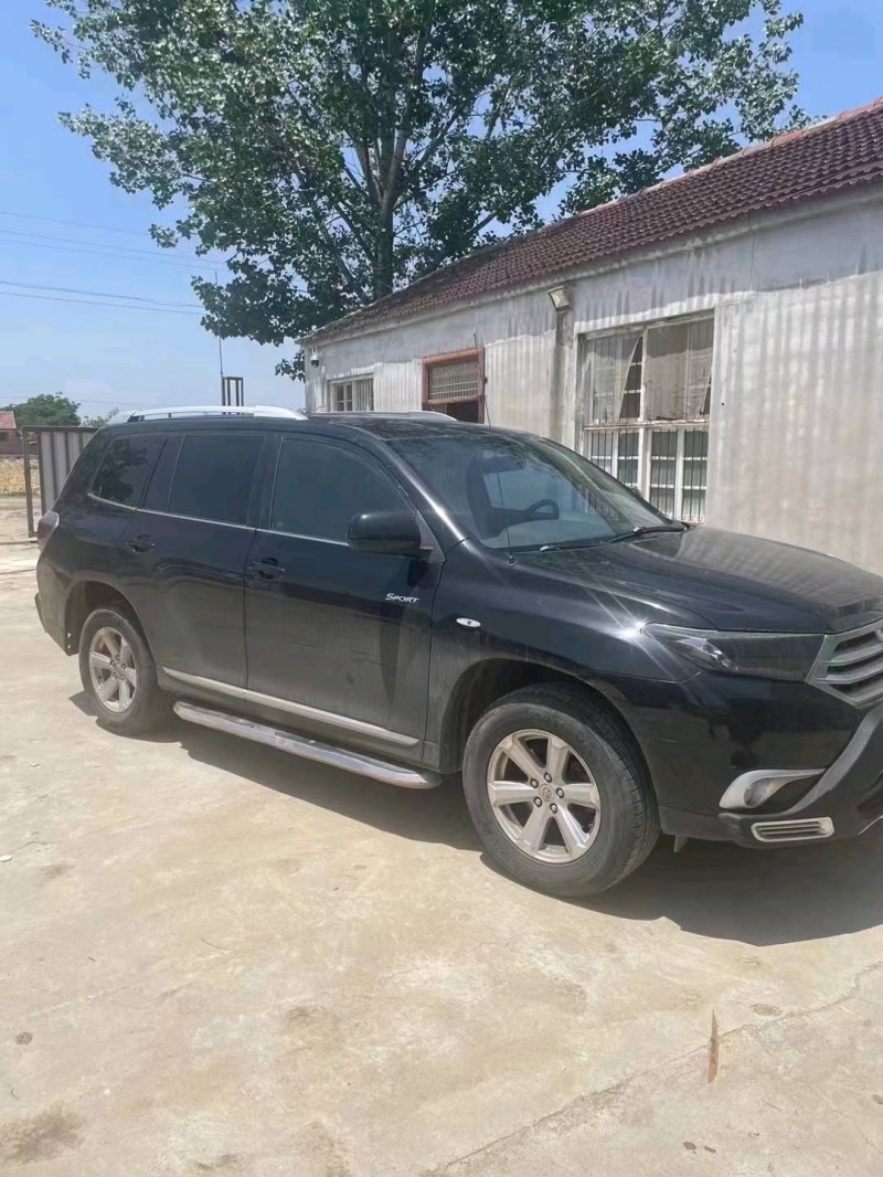 济南13年丰田汉兰达2