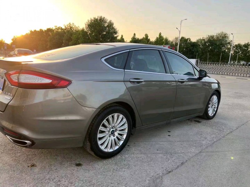 济宁14年福特蒙迪欧4