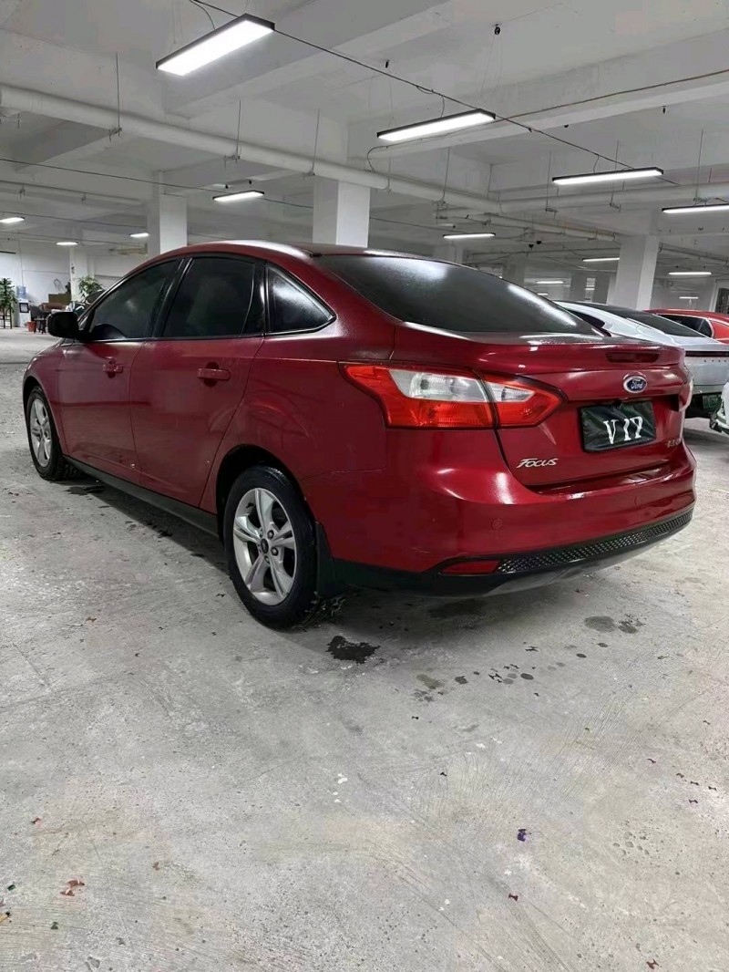 济南14年福特福克斯3