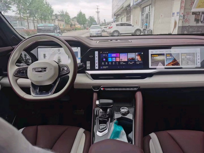 济南23年吉利星越3