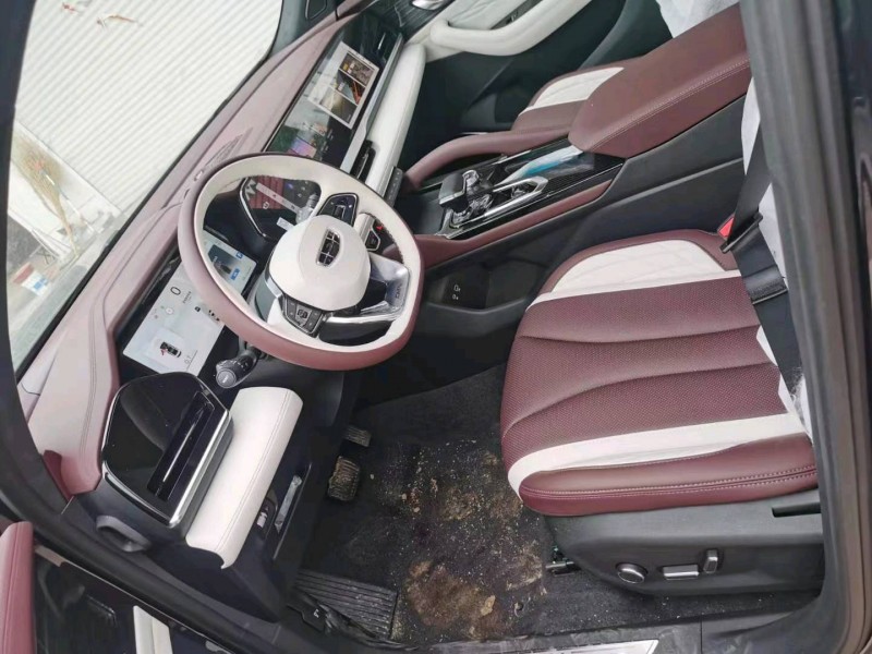 济南23年吉利星越4