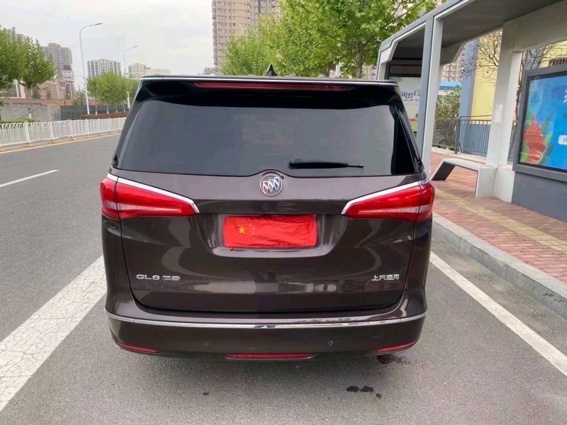 东营19年别克GL82