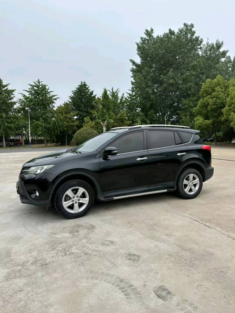 宿迁14年丰田RAV4荣放3
