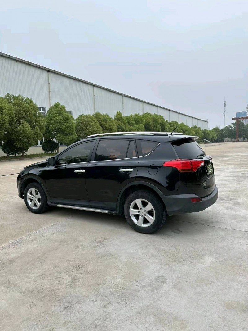 宿迁14年丰田RAV4荣放8