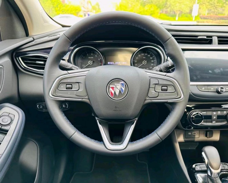 沈阳23年别克昂科拉4