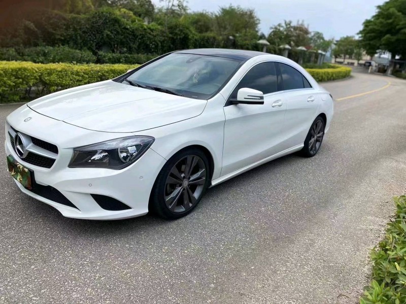 汕头16年奔驰CLA3