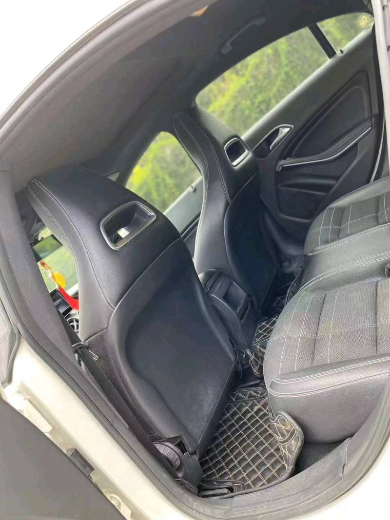 汕头16年奔驰CLA8