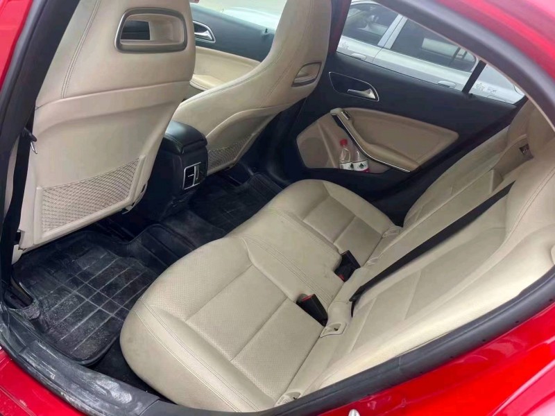 珠海16年奔驰GLA4