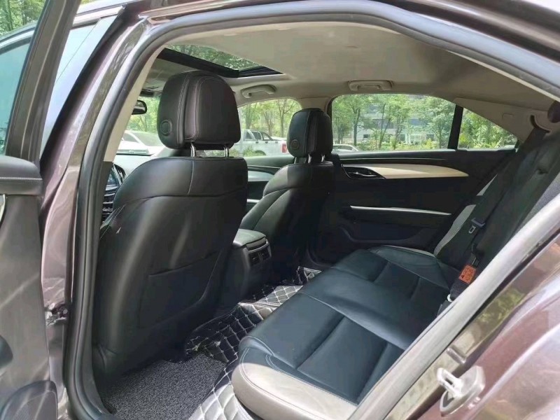 济南18年凯迪拉克ATS4