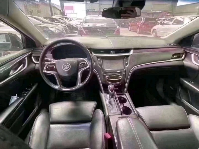 济南15年凯迪拉克XTS4