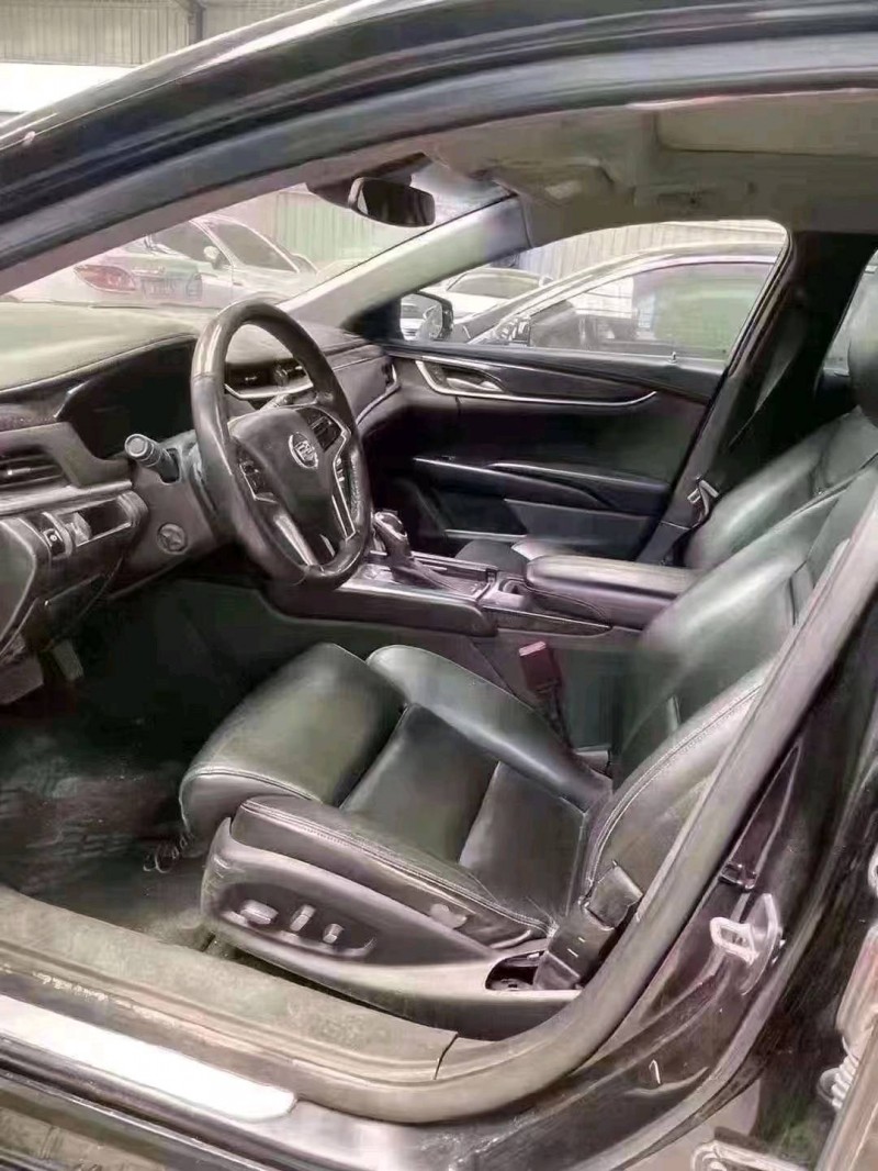 济南15年凯迪拉克XTS5