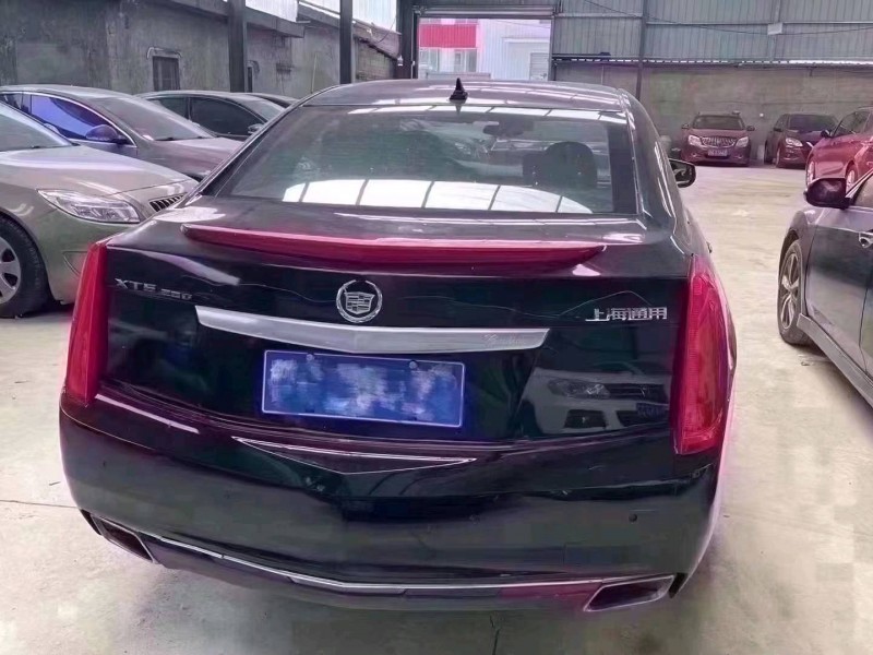 济南15年凯迪拉克XTS8
