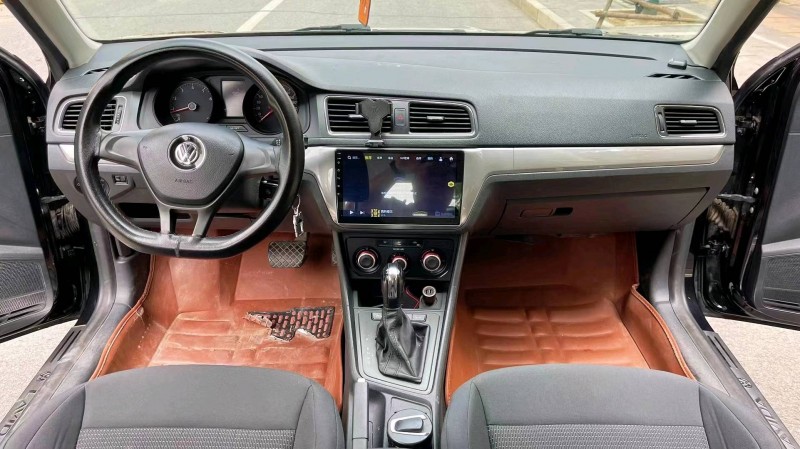 廊坊17年大众朗逸6