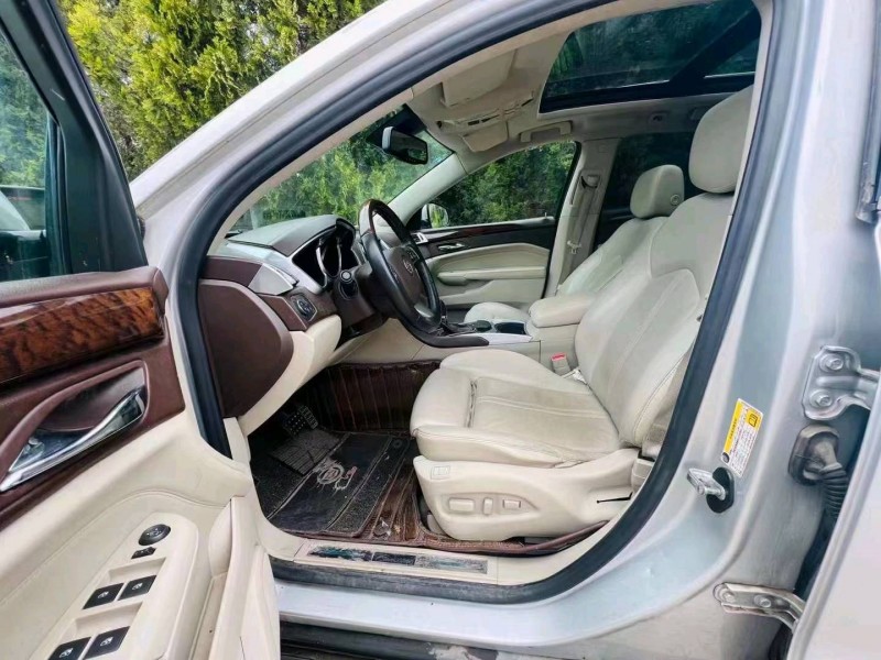 济南11年凯迪拉克SRX7